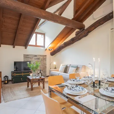 Apartment Plinio 10 *
